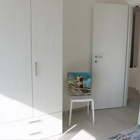 Modern Two-Room Apartment With Terrace 50M From The Beach Apartamento