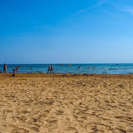 Appartamento Modern Two-Room Apartment With Terrace 50M From The Beach *